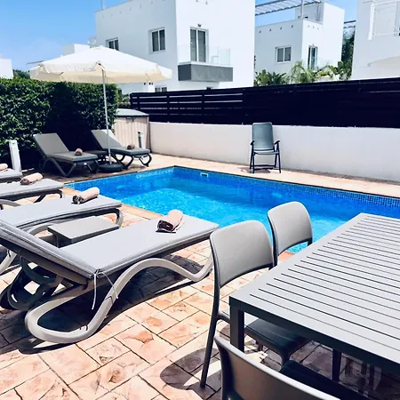 Nissini Wana Luxury Villa Agia Napa