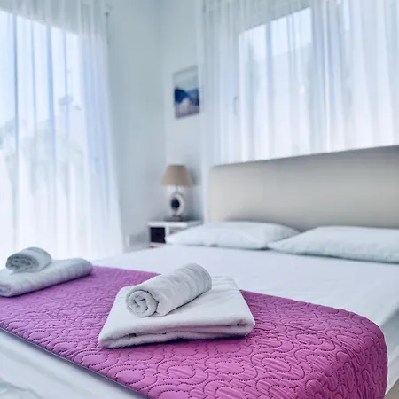 Nissini Wana Luxury Villa Agia Napa