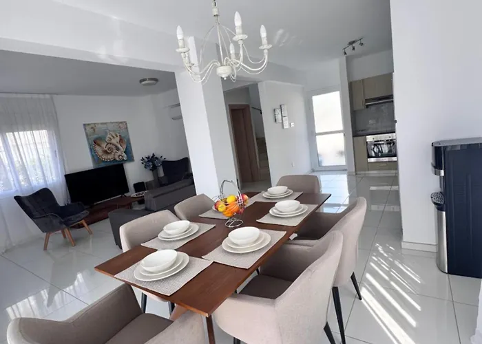 Villa Nissini Wana Luxury *