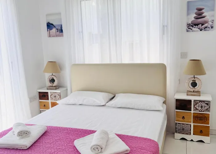 Nissini Wana Luxury Villa