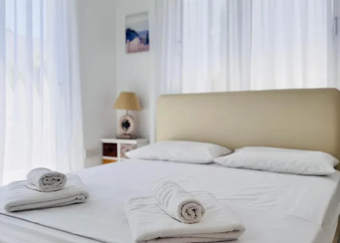 Nissini Wana Luxury Villa *