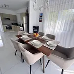 빌라 Nissini Wana Luxury