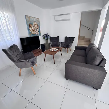Nissini Wana Luxury