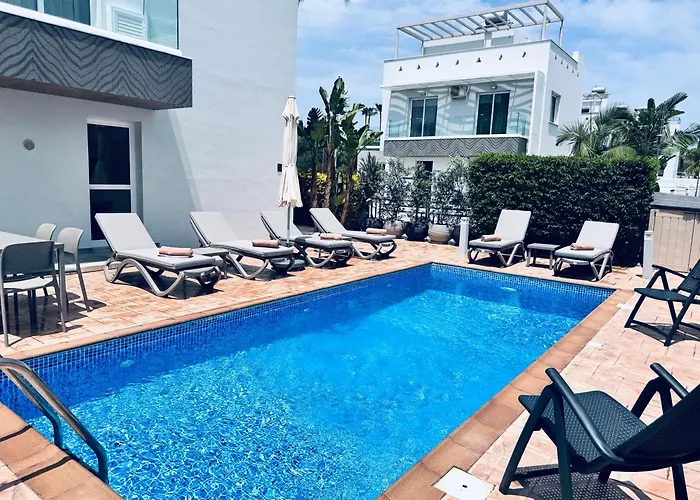 Villa Nissini Wana Luxury *