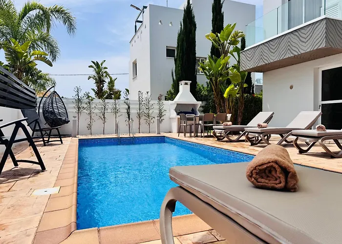 Nissini Wana Luxury Agia Napa